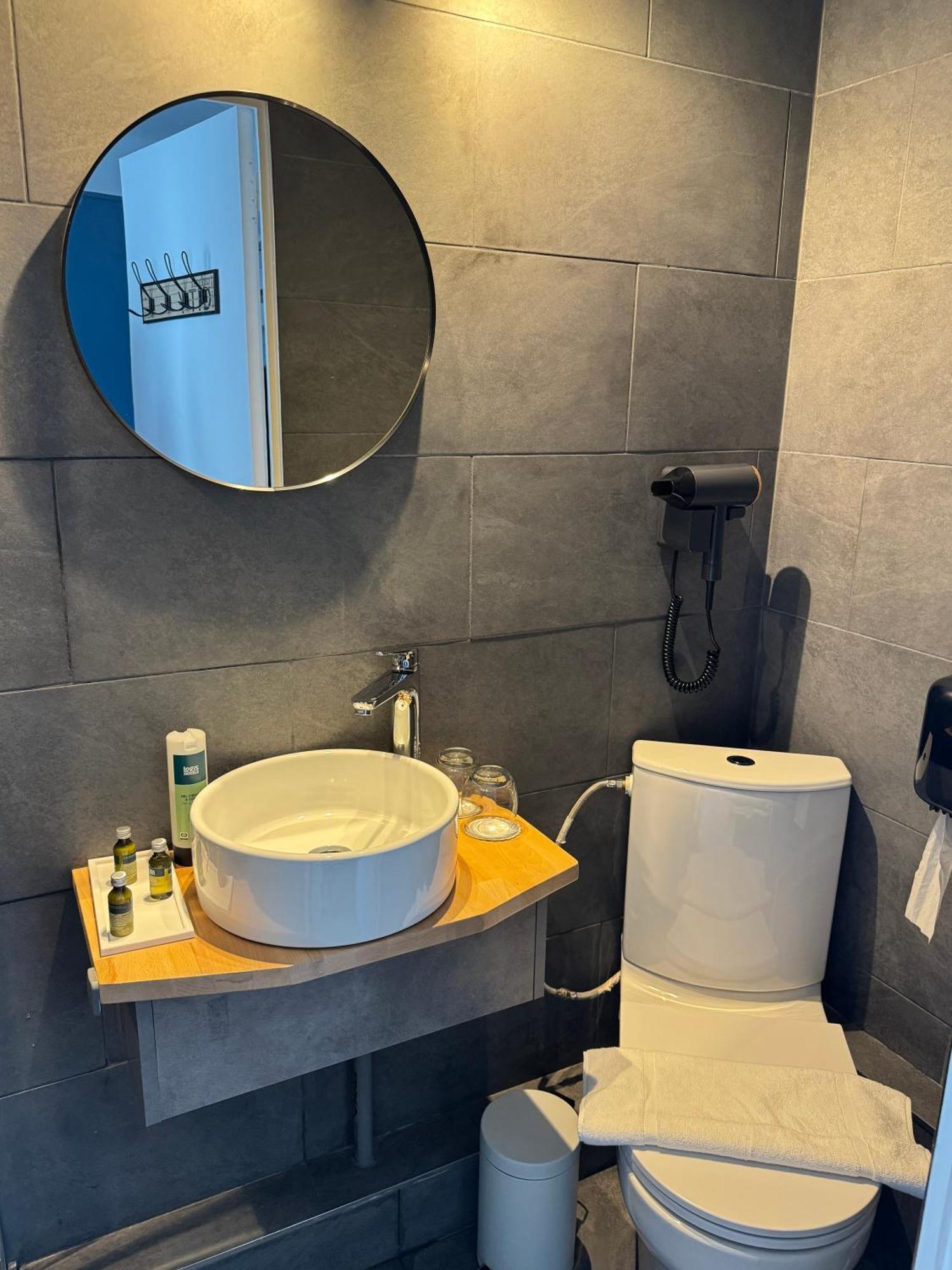 Logis Hotel De La Poste Vitry-le-François 외부 사진